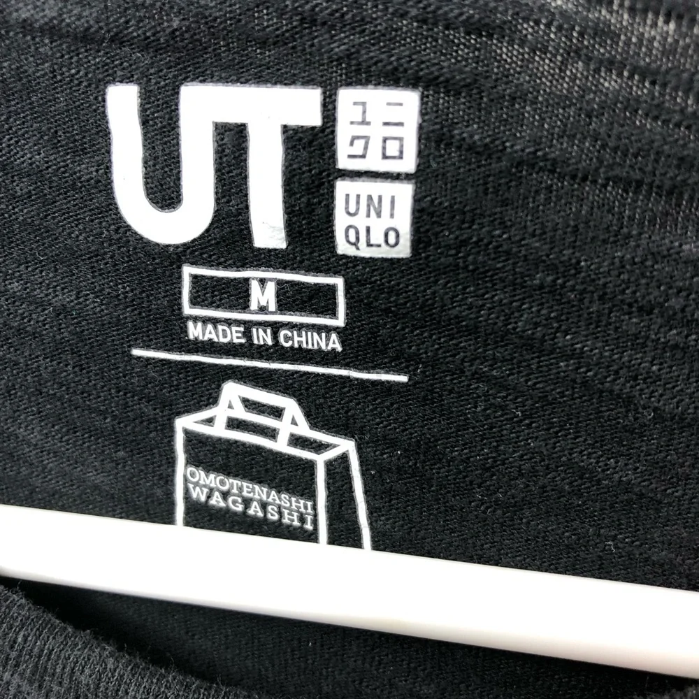 Uniqlo X Omotenashi Wagashi Japanese Traditional Graphic T Shirt Unisex M Black